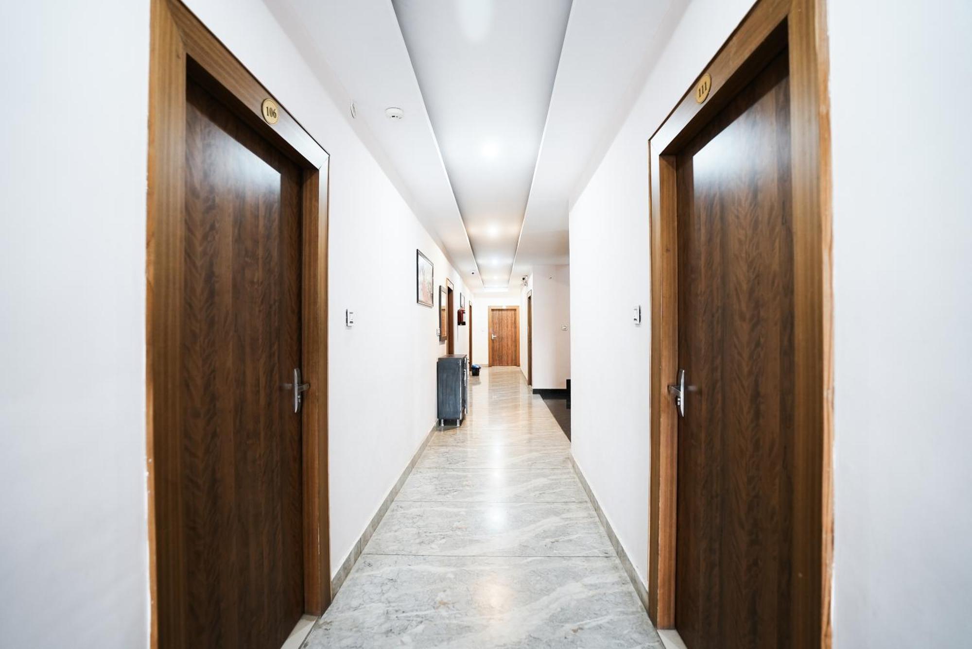 Hotel The 7 Seas Rishīkesh Екстериор снимка